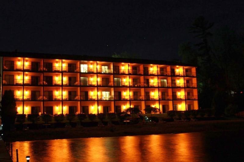 Beachfront Hotel Houghton Lake Exteriér fotografie