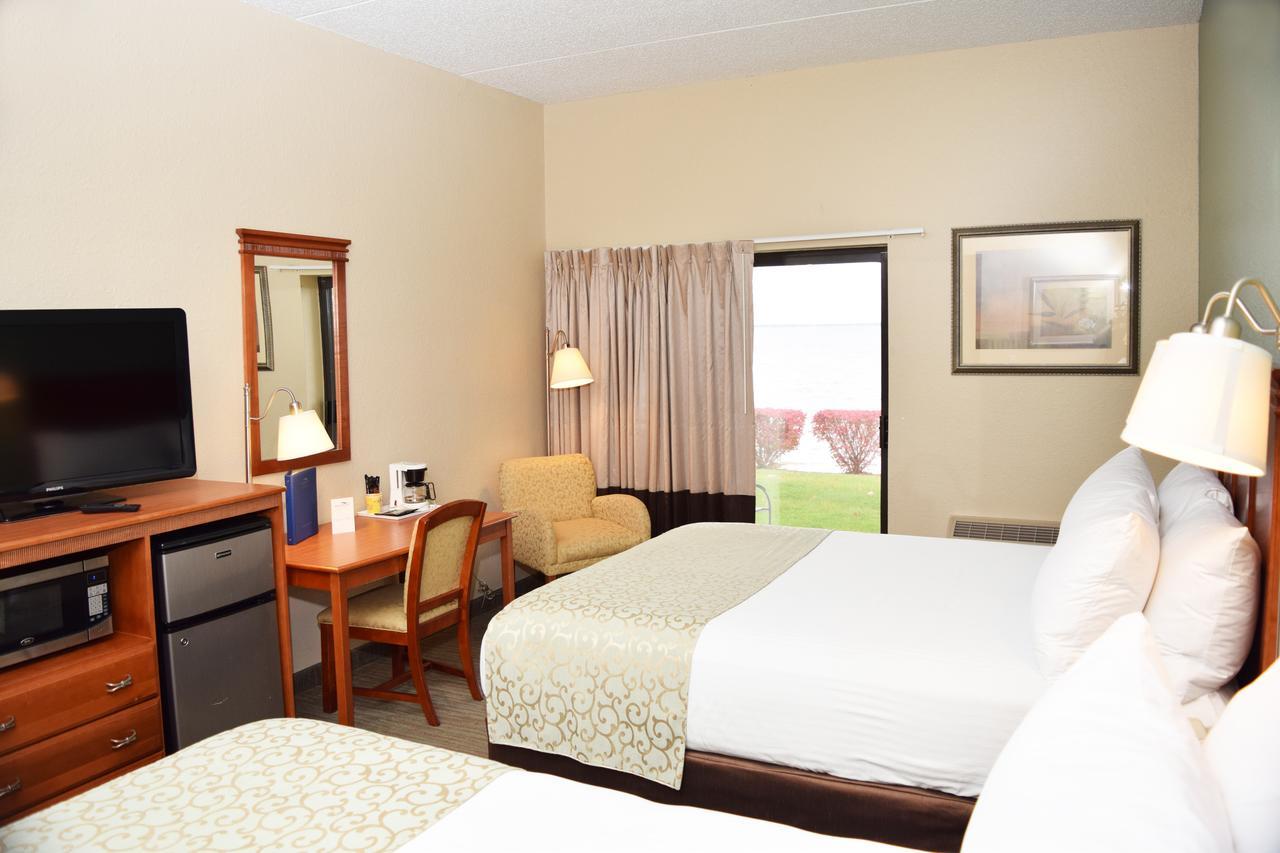Beachfront Hotel Houghton Lake Exteriér fotografie