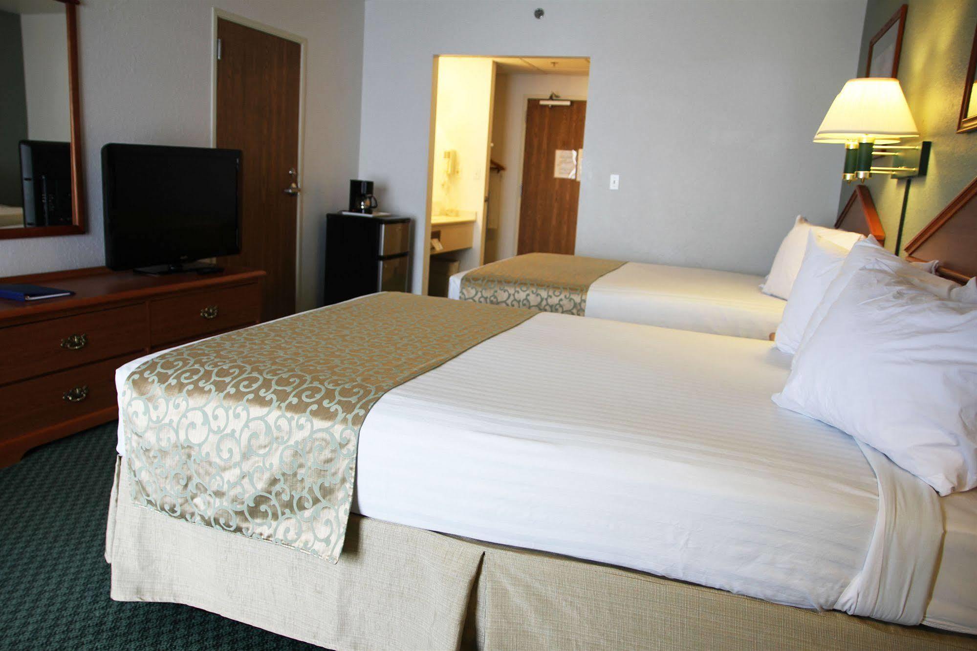 Beachfront Hotel Houghton Lake Exteriér fotografie