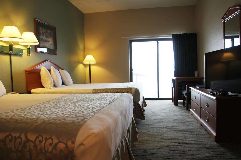 Beachfront Hotel Houghton Lake Exteriér fotografie