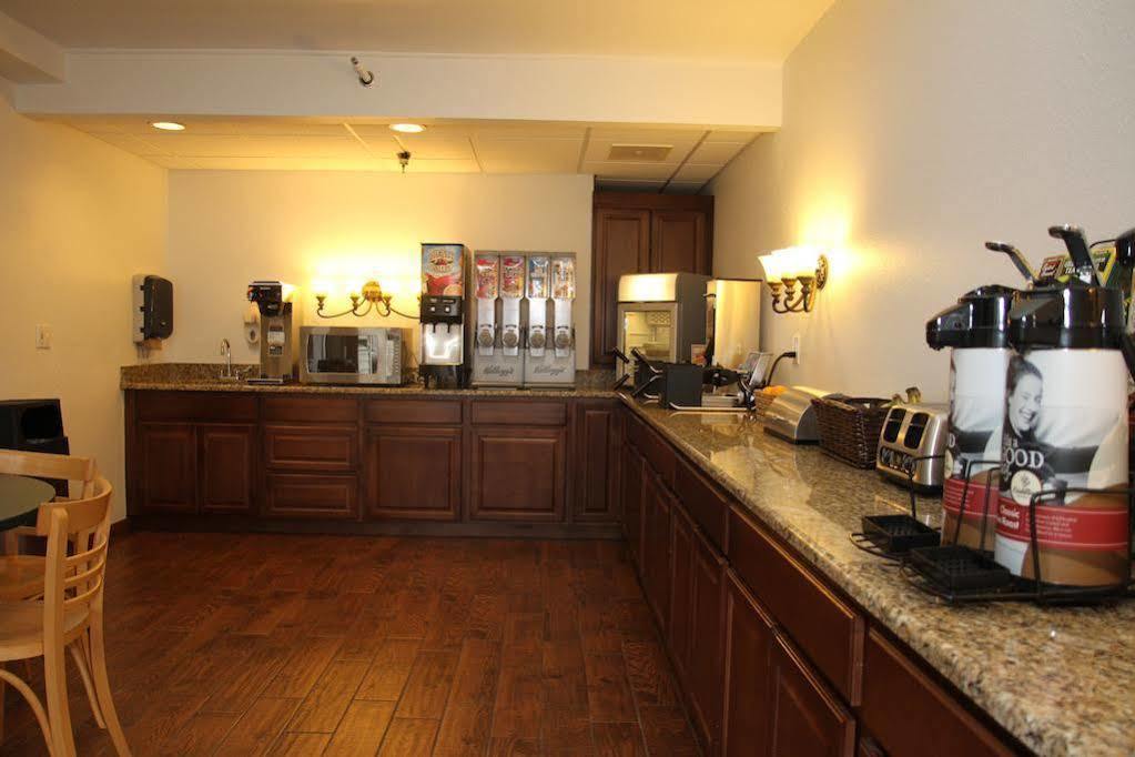 Beachfront Hotel Houghton Lake Exteriér fotografie